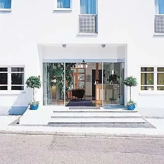 Hotel Amtsstueble & Restaurant 3*