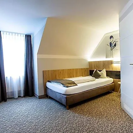 Amtsstueble & Restaurant 3*