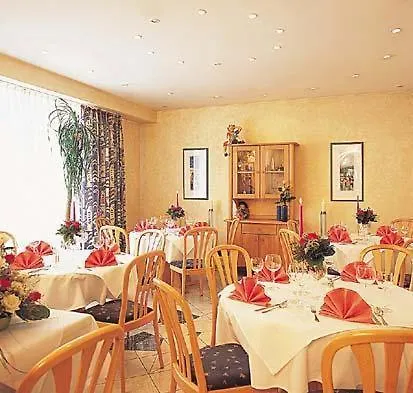 Amtsstueble & Restaurant 3*