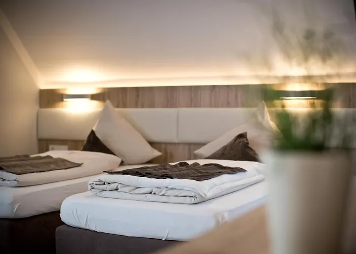 Amtsstueble & Restaurant 3* Мосбах