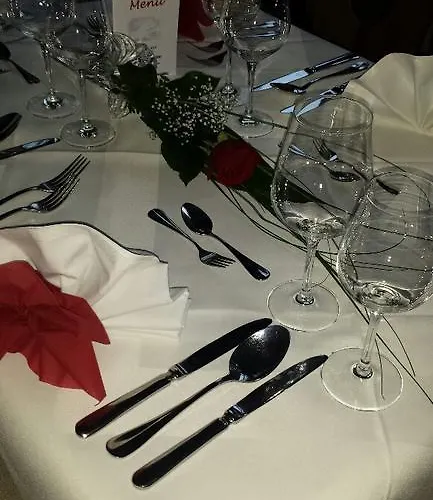 酒店 阿姆兹图博尔餐厅酒店 3*